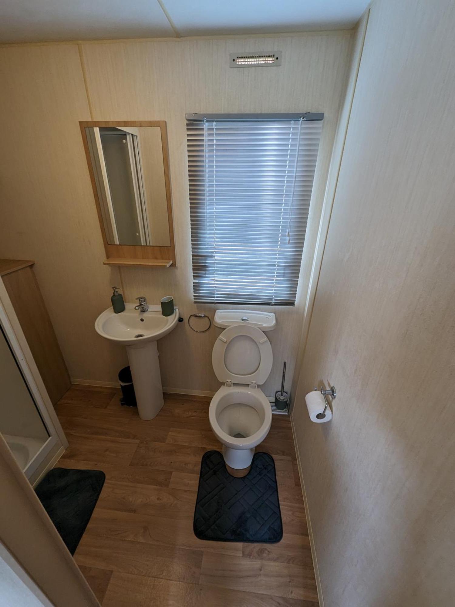 3 Bedroom Caravan, Sleeps 8 Lyons Lido Beach เพรสตาติน ภายนอก รูปภาพ