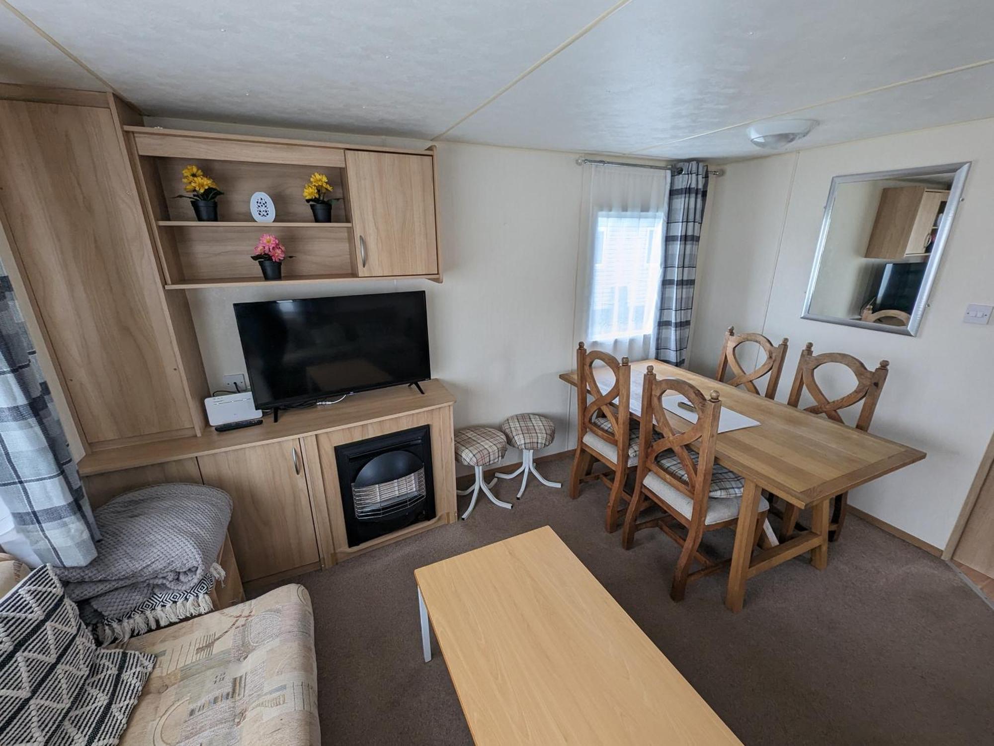 3 Bedroom Caravan, Sleeps 8 Lyons Lido Beach เพรสตาติน ภายนอก รูปภาพ